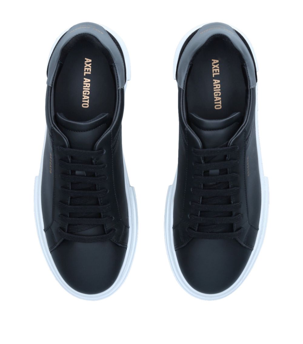 Atlas Sneakers
