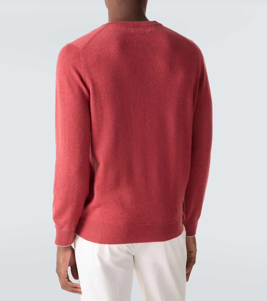 Cashmere sweater