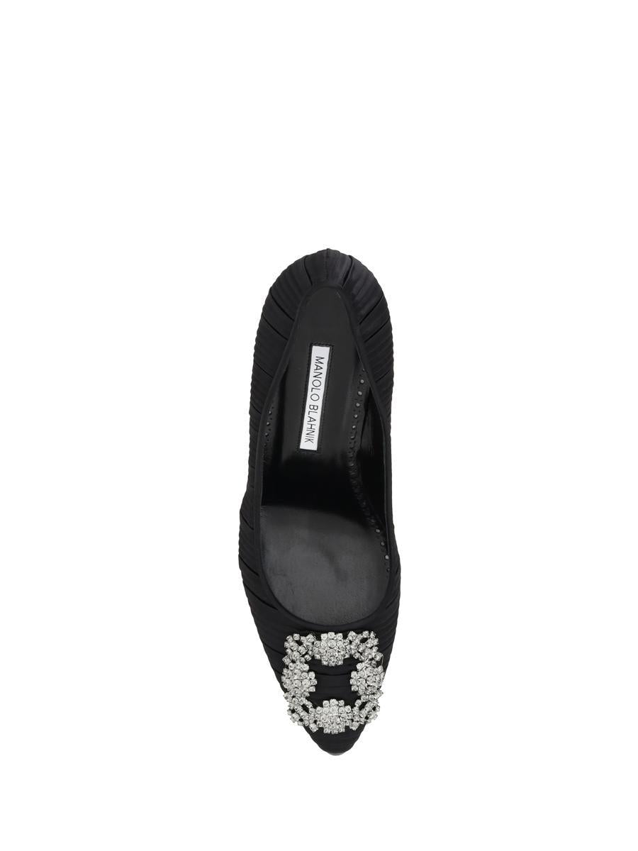 Pumps in Black