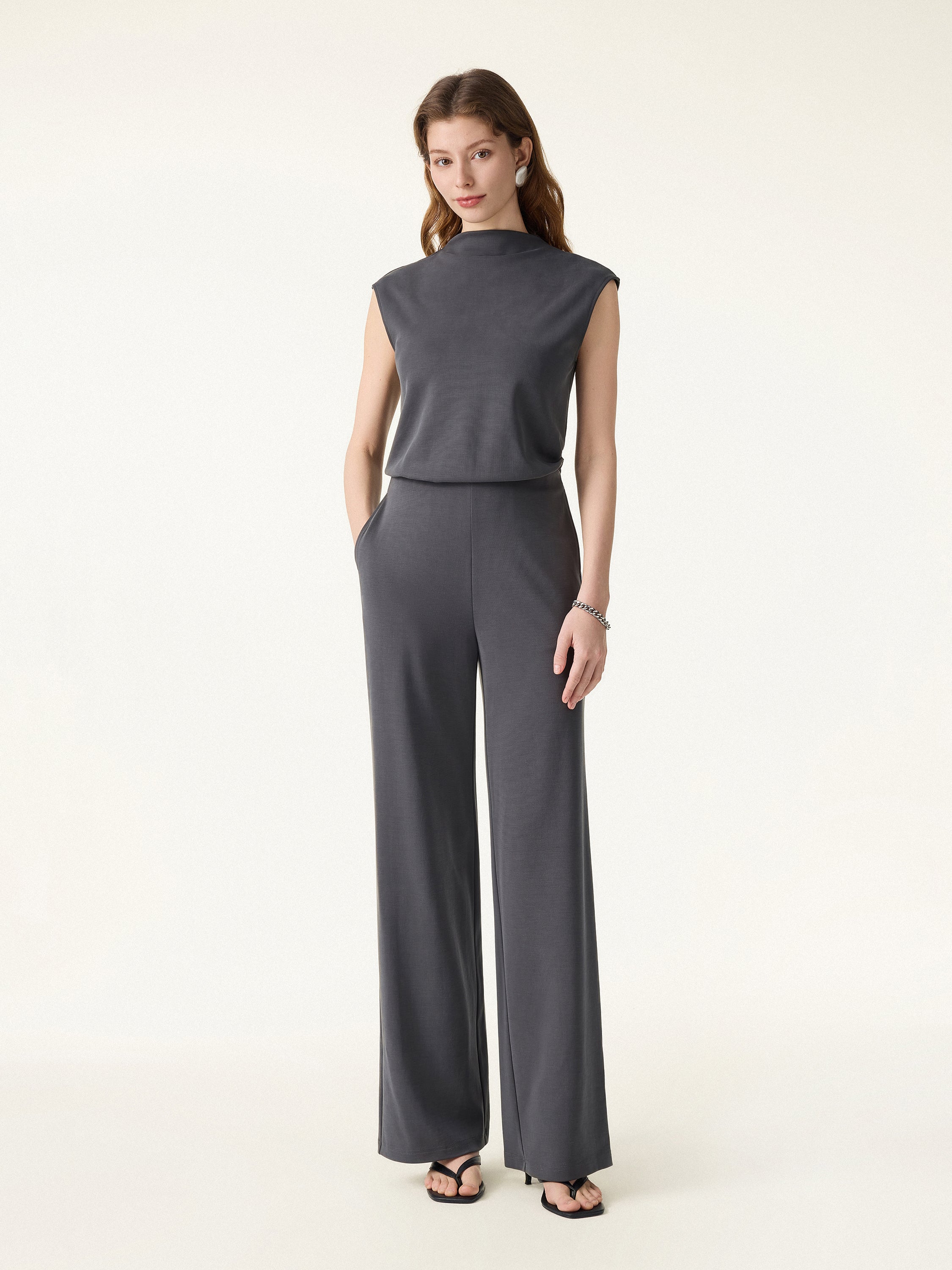 Travel-Friendly Easy-to-Take-Off Jumpsuit - Charcoal