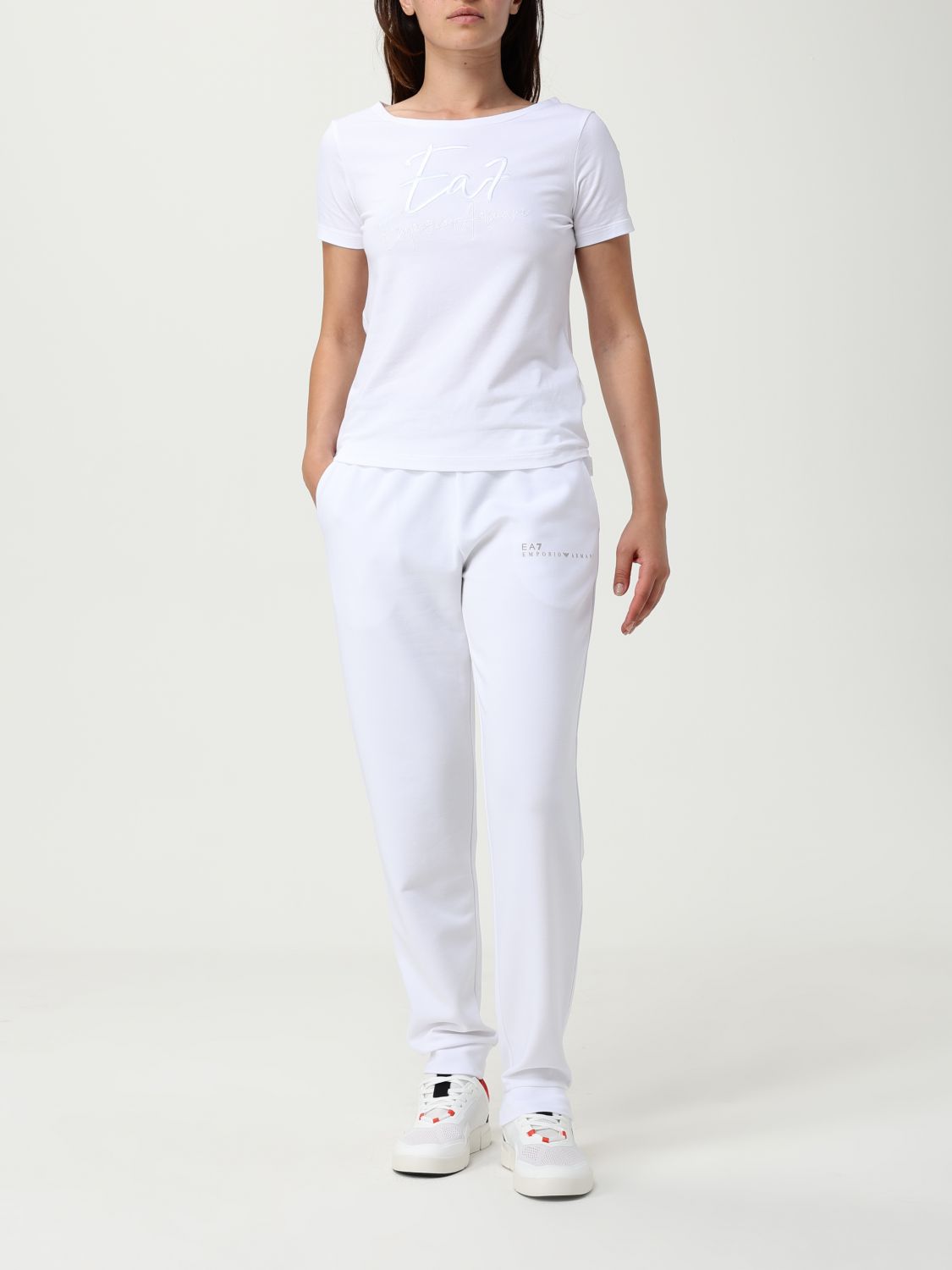 T-Shirt Woman color White