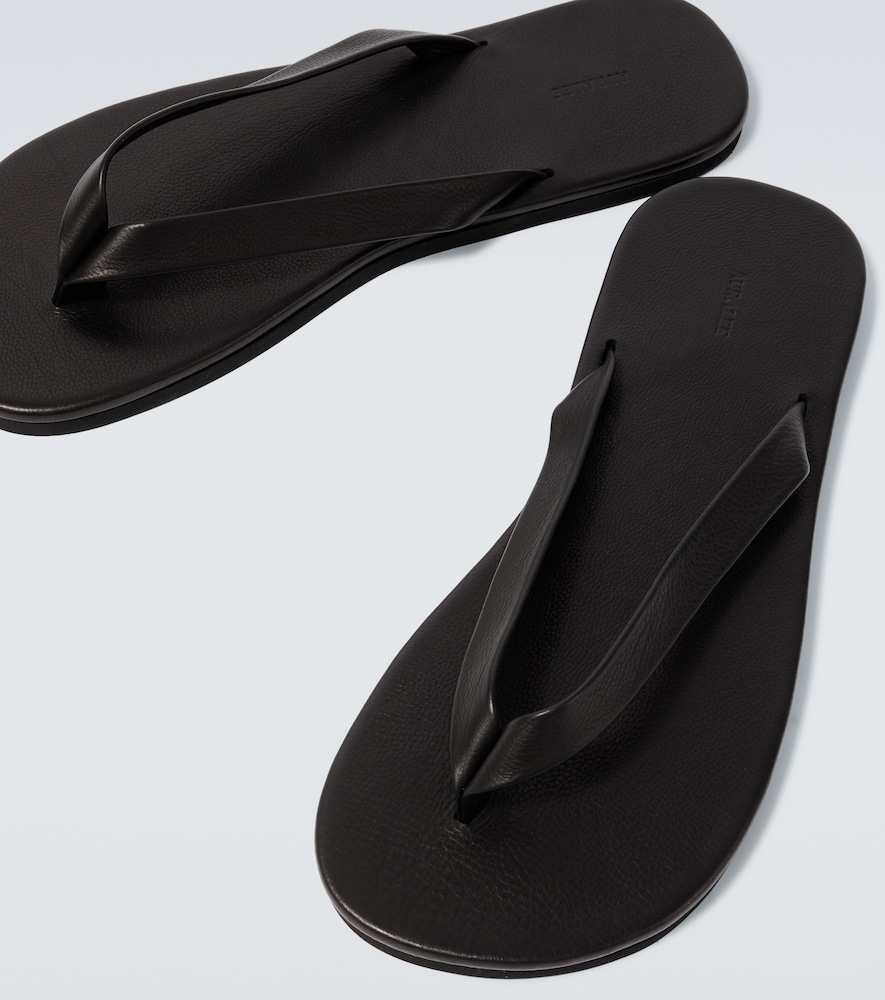 Leather thong sandals