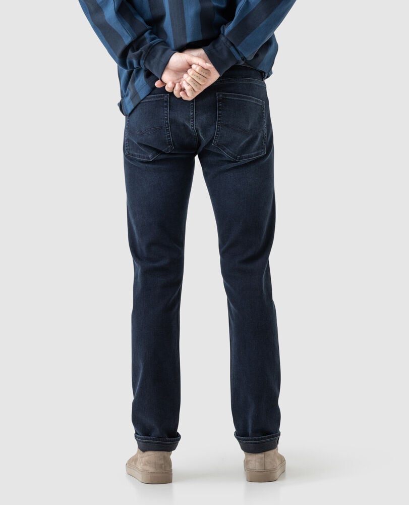 Riverstone Slim Fit Jean