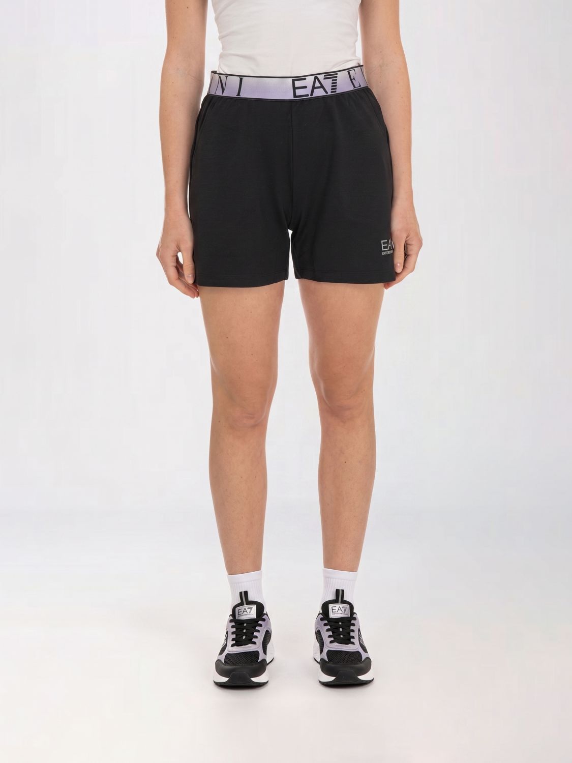 Shorts Woman color Black