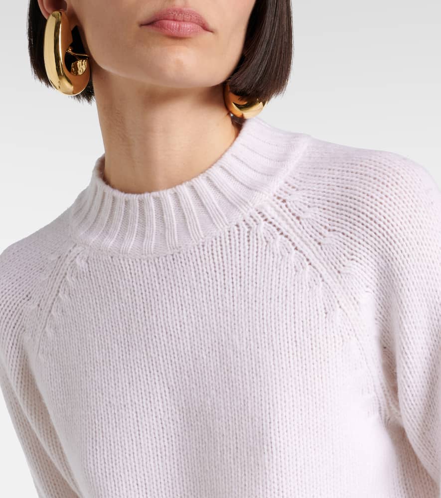 Wool and cashmere sweater