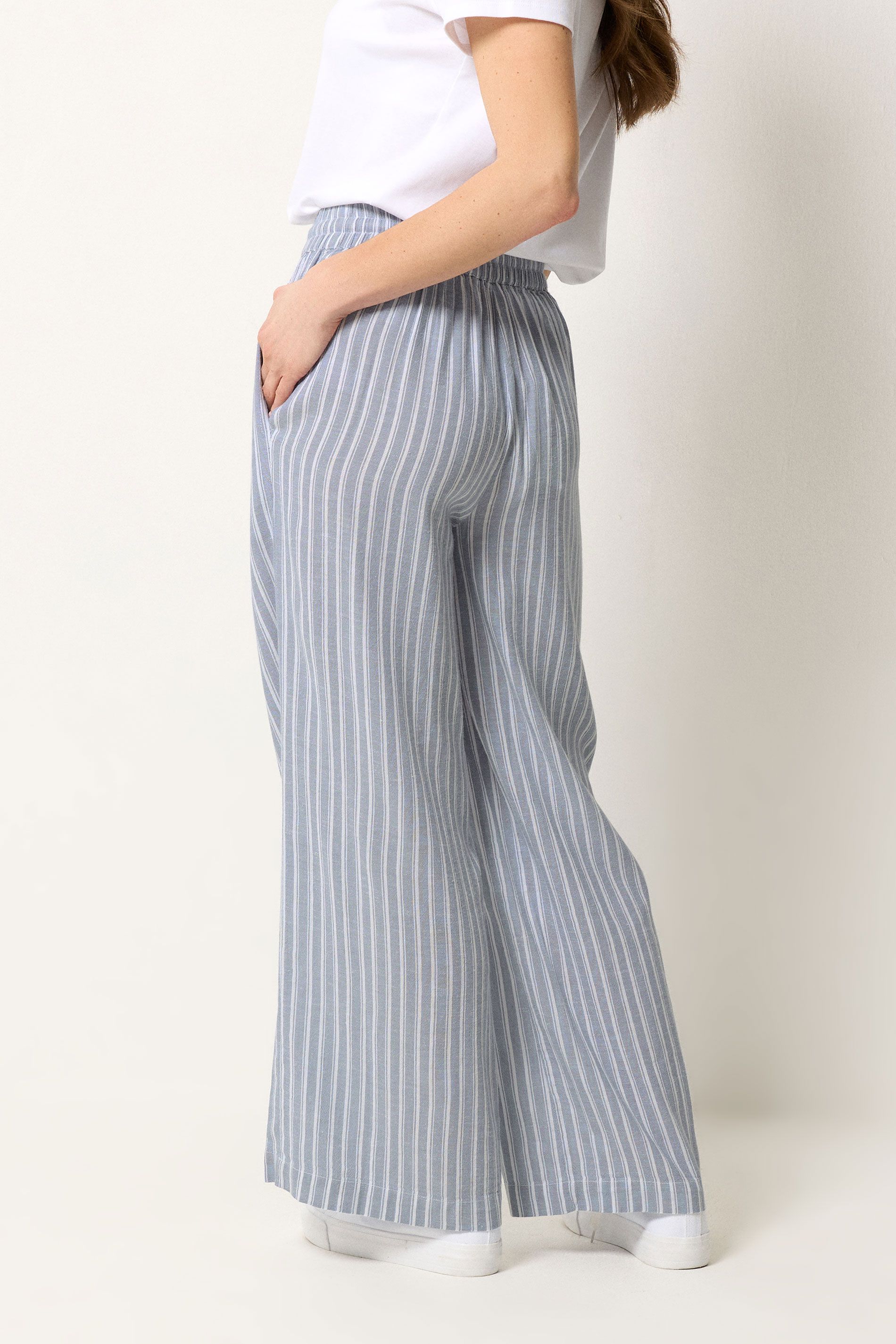 M&co Printed Tie Waist Wide Leg Cotton Trousers In Light Blue