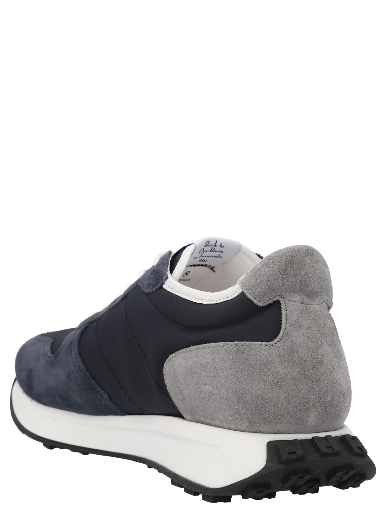 H601 Sneakers