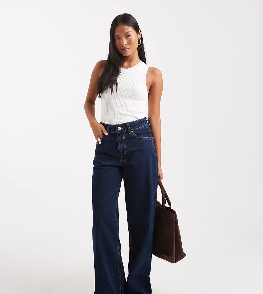 ASOS DESIGN Petite wide leg dad jeans in rinse-Navy