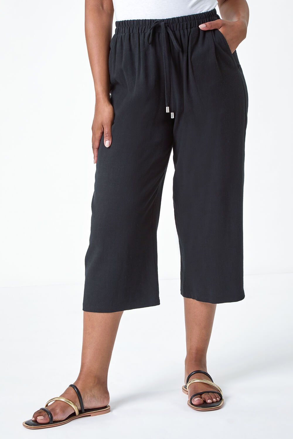 Roman Women's Petite Linen Blend Wide Cropped Trousers in Black
