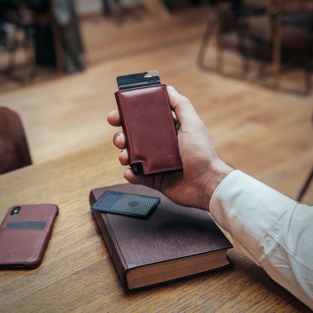 Men's Wallet - Smiley x Ekster Premium Slim Men's Wallet Trackable Wallet Leather Smart Wallet RFID Blocking