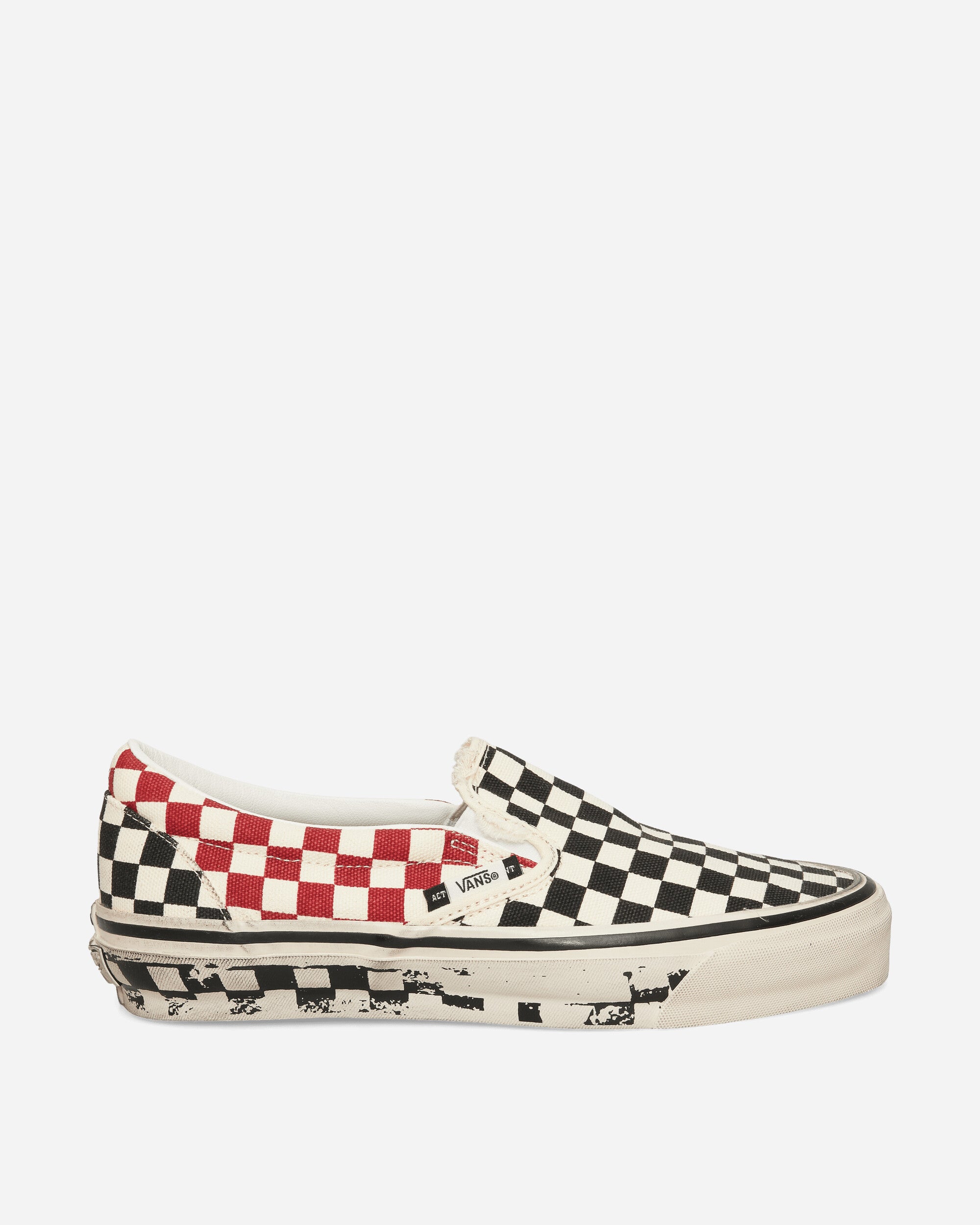 Act of Disagreement LX Classic Slip- Sneakers Black / Checkerboard