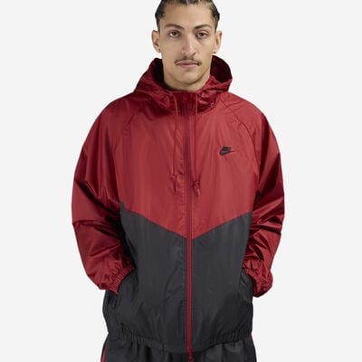 Men's Windrunner Lined Jacket in Red