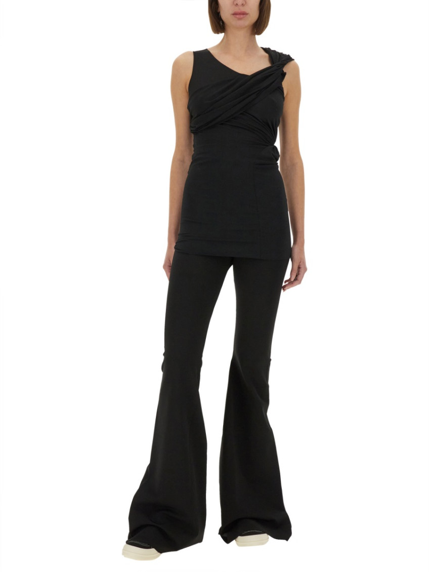 Black Solid One Shoulder Top