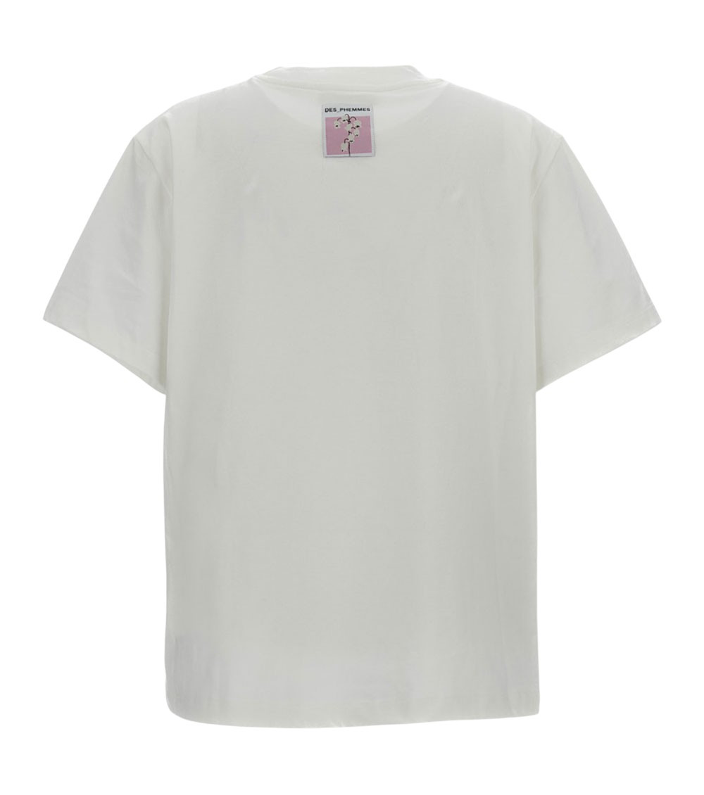 T-shirt With Applications