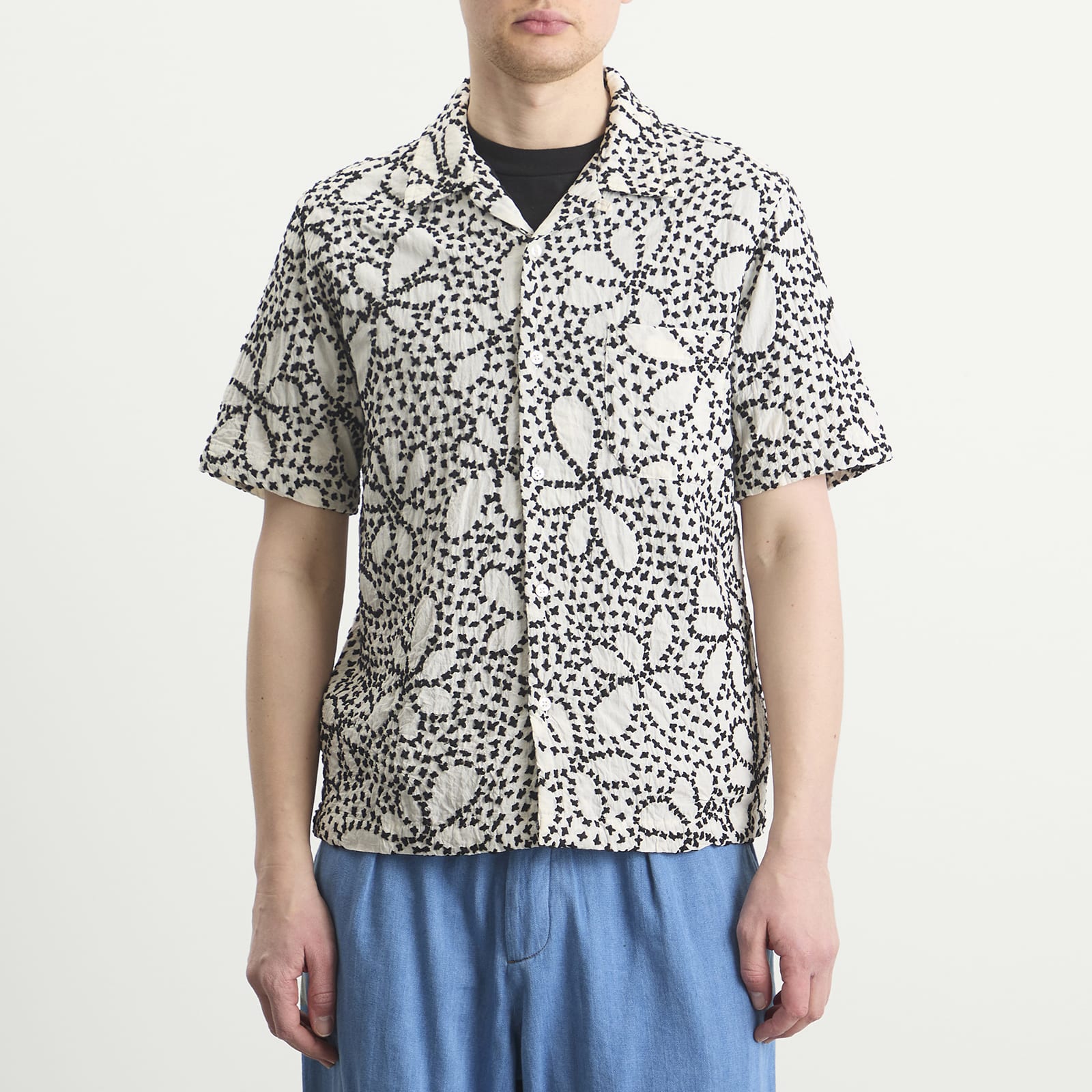 Men's Kantha Flower Road Shirt in Ecru/Black