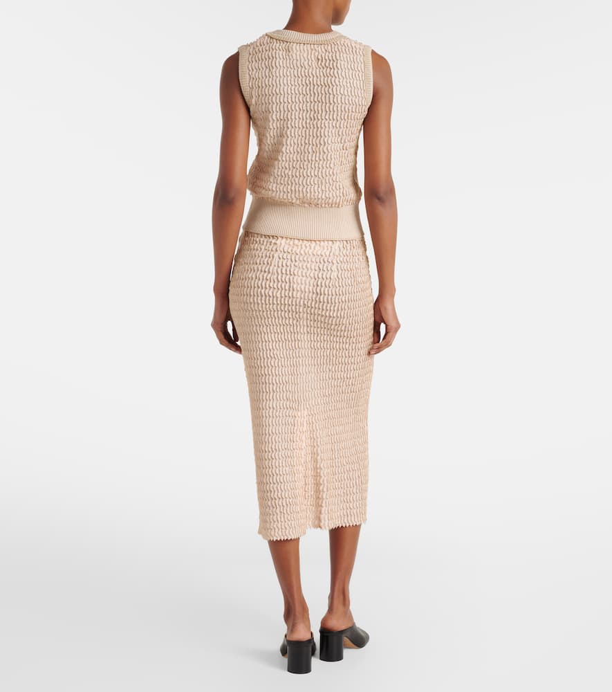 Knitted midi skirt