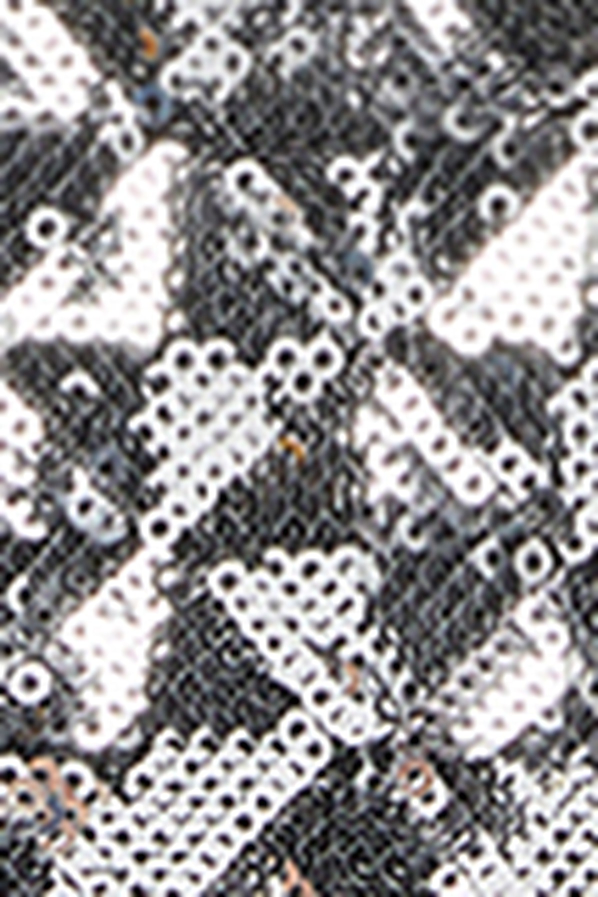 Sequinned clutch