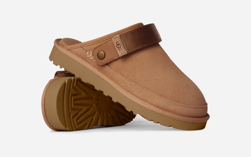 ® Men's Goldencoast Clog II Suede Shoes in Chestnut