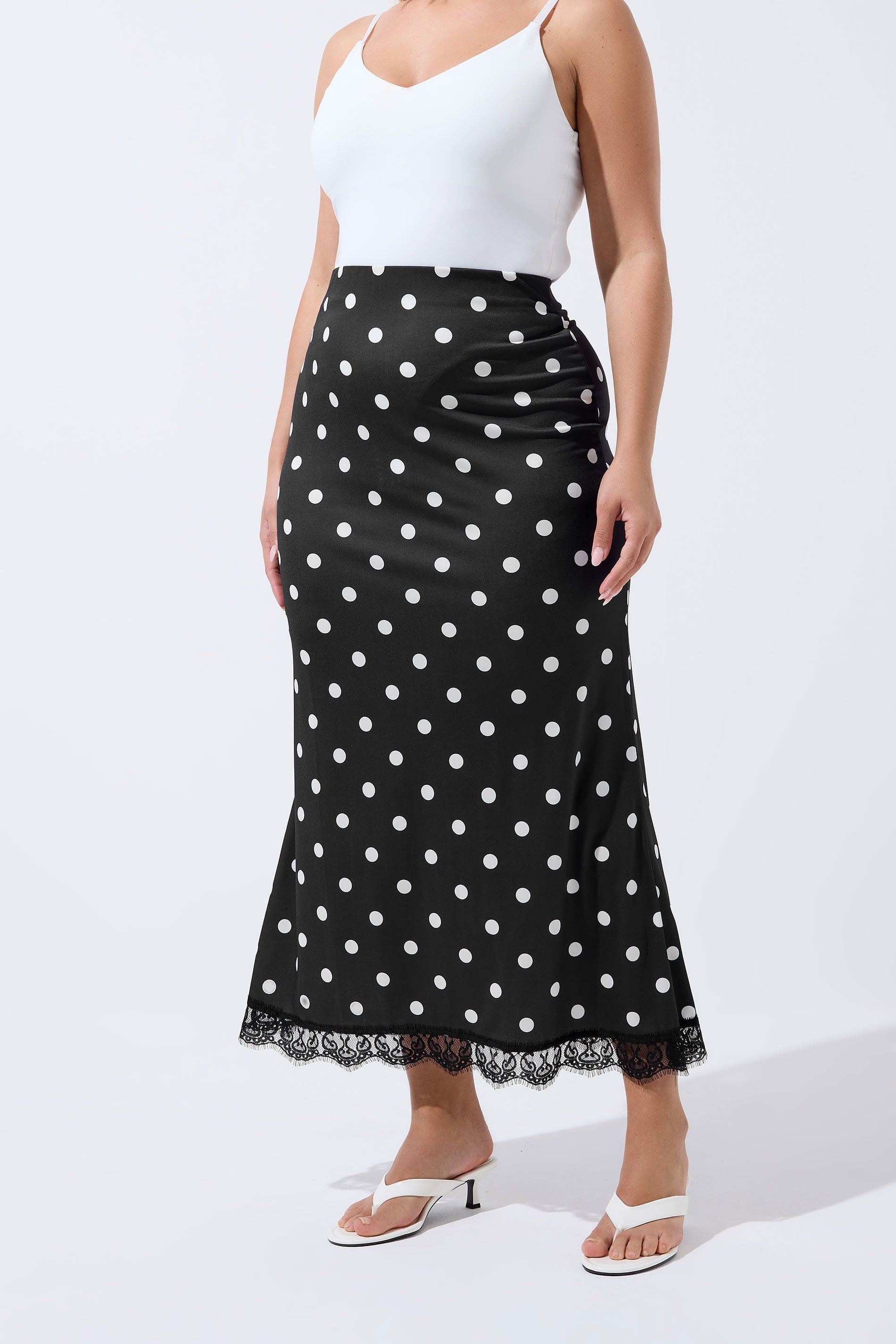 Yours Women's Polka Dot Lace Hem Skirt in Black
