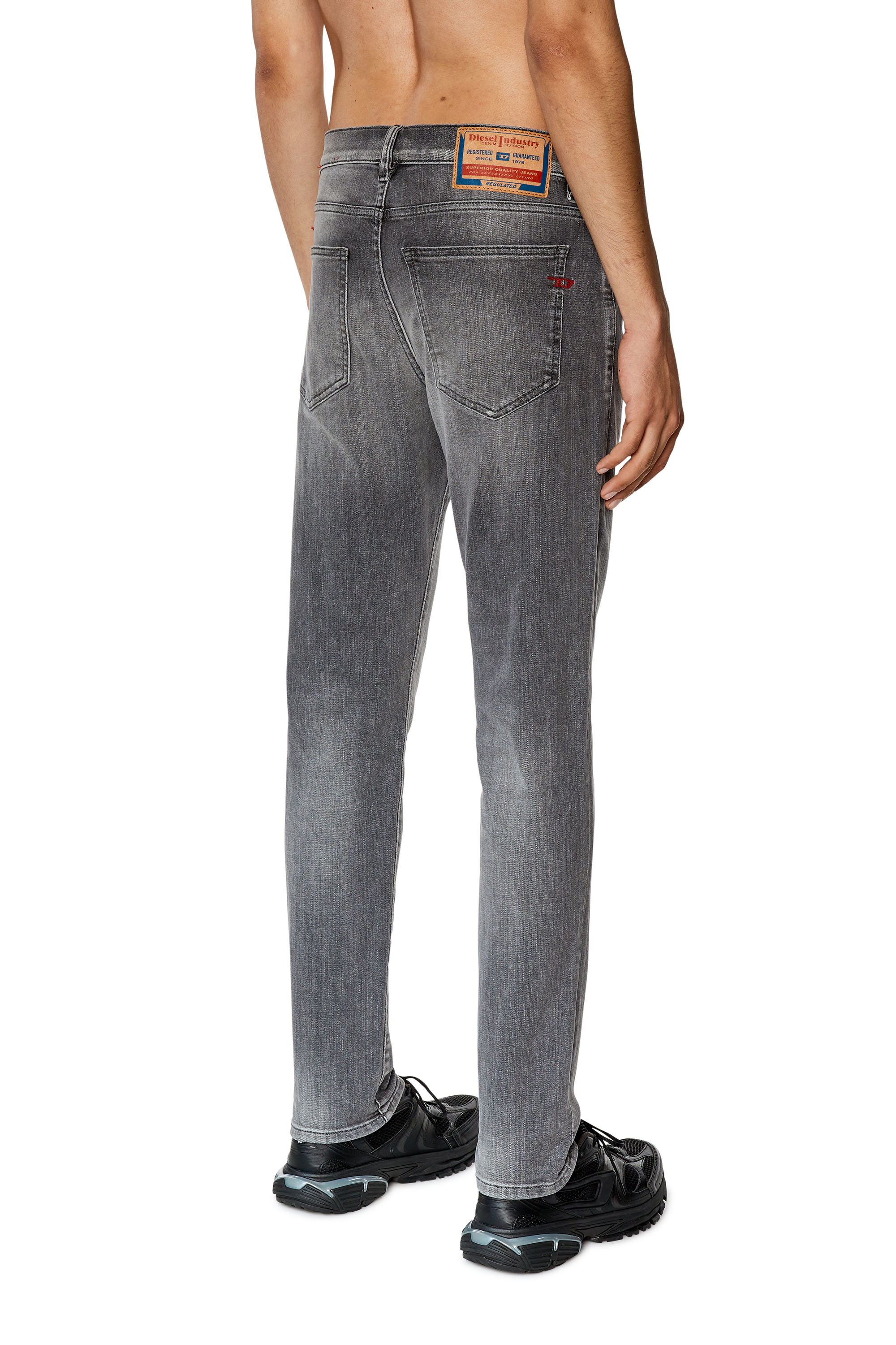 2019 D-Strukt low-rise slim-fit jeans - Blue
