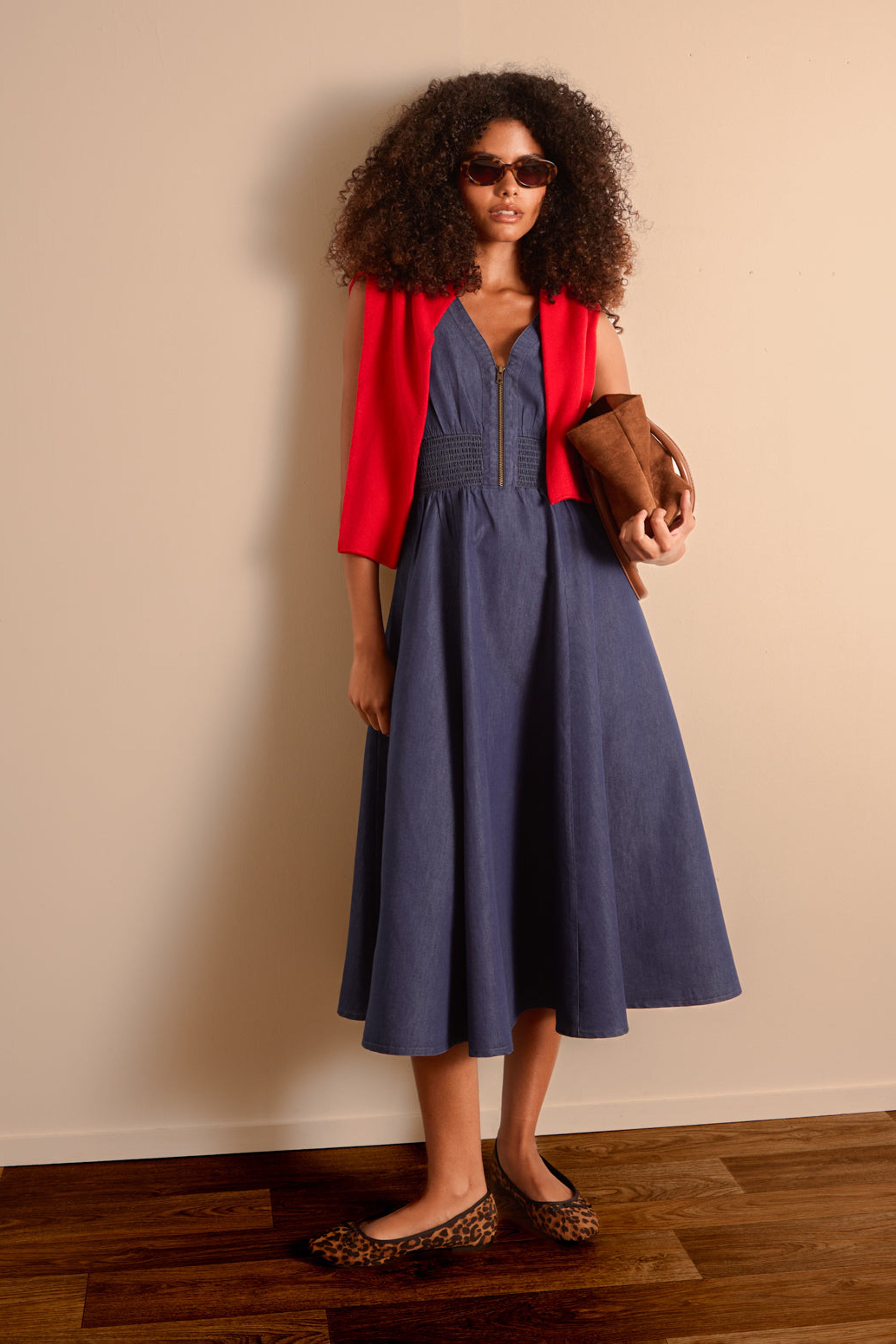 Blue Vanilla Women's Shirred Waist Blue Sleeveless Slip On V-neck Maxi Dress | : Mediu