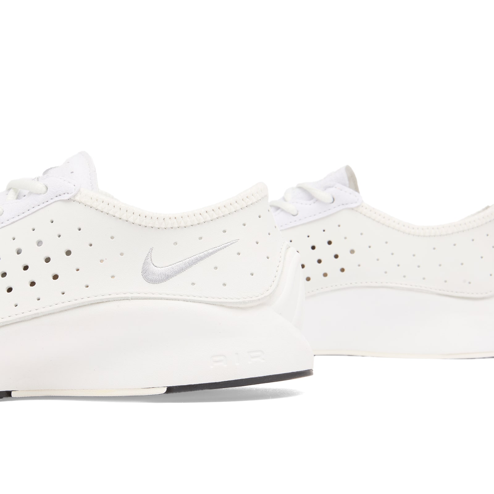 Women's Air Superfly W Sneaker White/Silver/Sail
