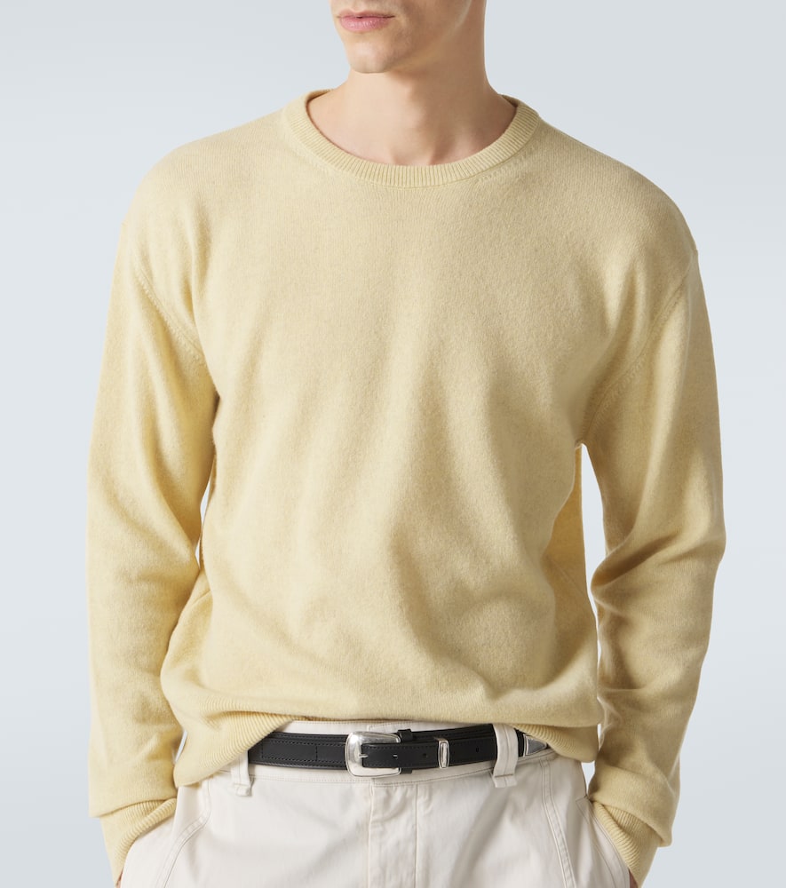 Cashmere and wool sweater