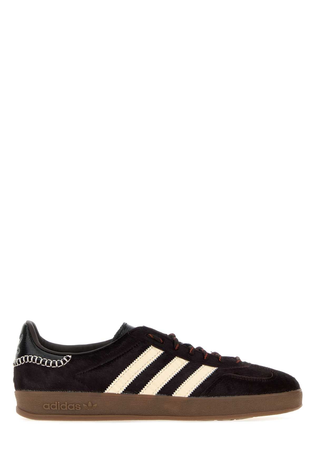 Gazelle Sneaker — Black