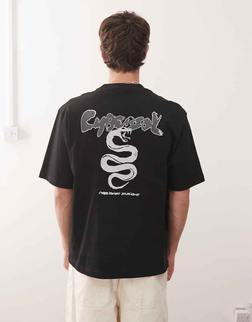 Relaxed fit t-shirt with cyber snake graphic prints in black