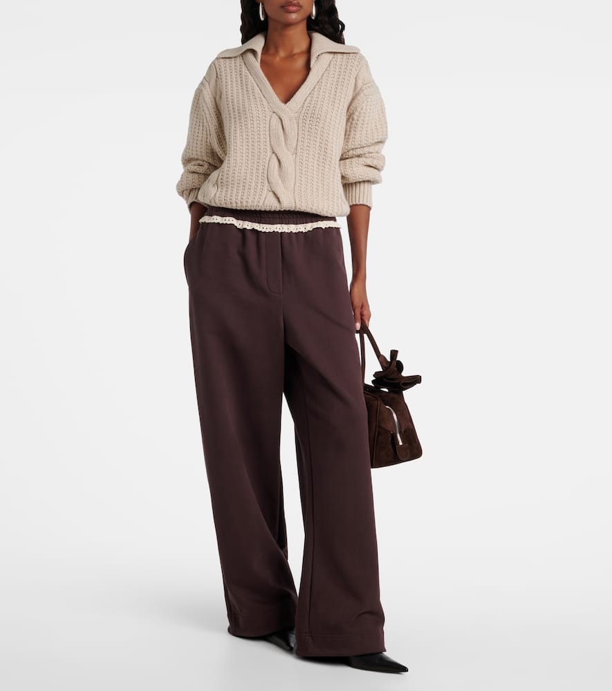 Cashmere sweater
