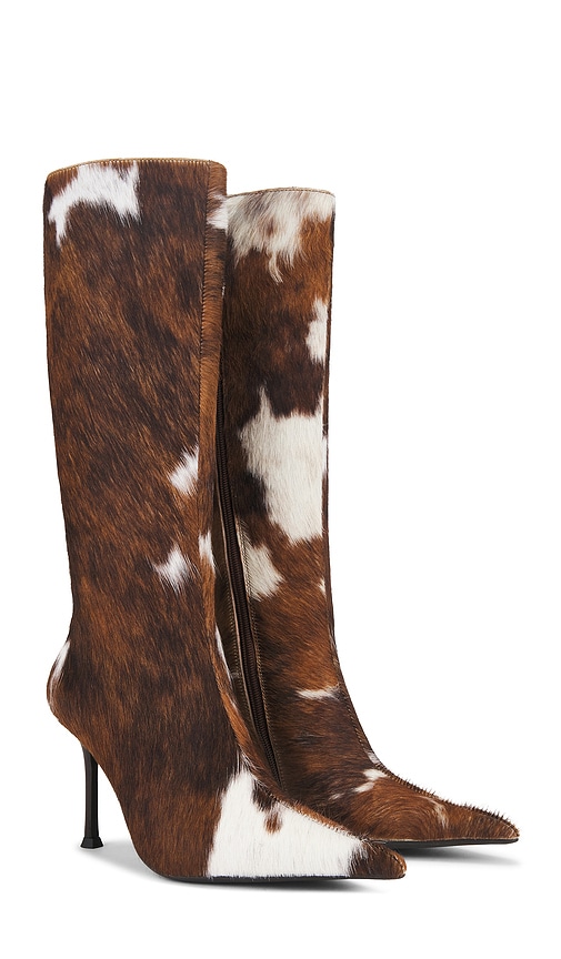 Jeffrey Campbell Darling Boots in White. - 7 also