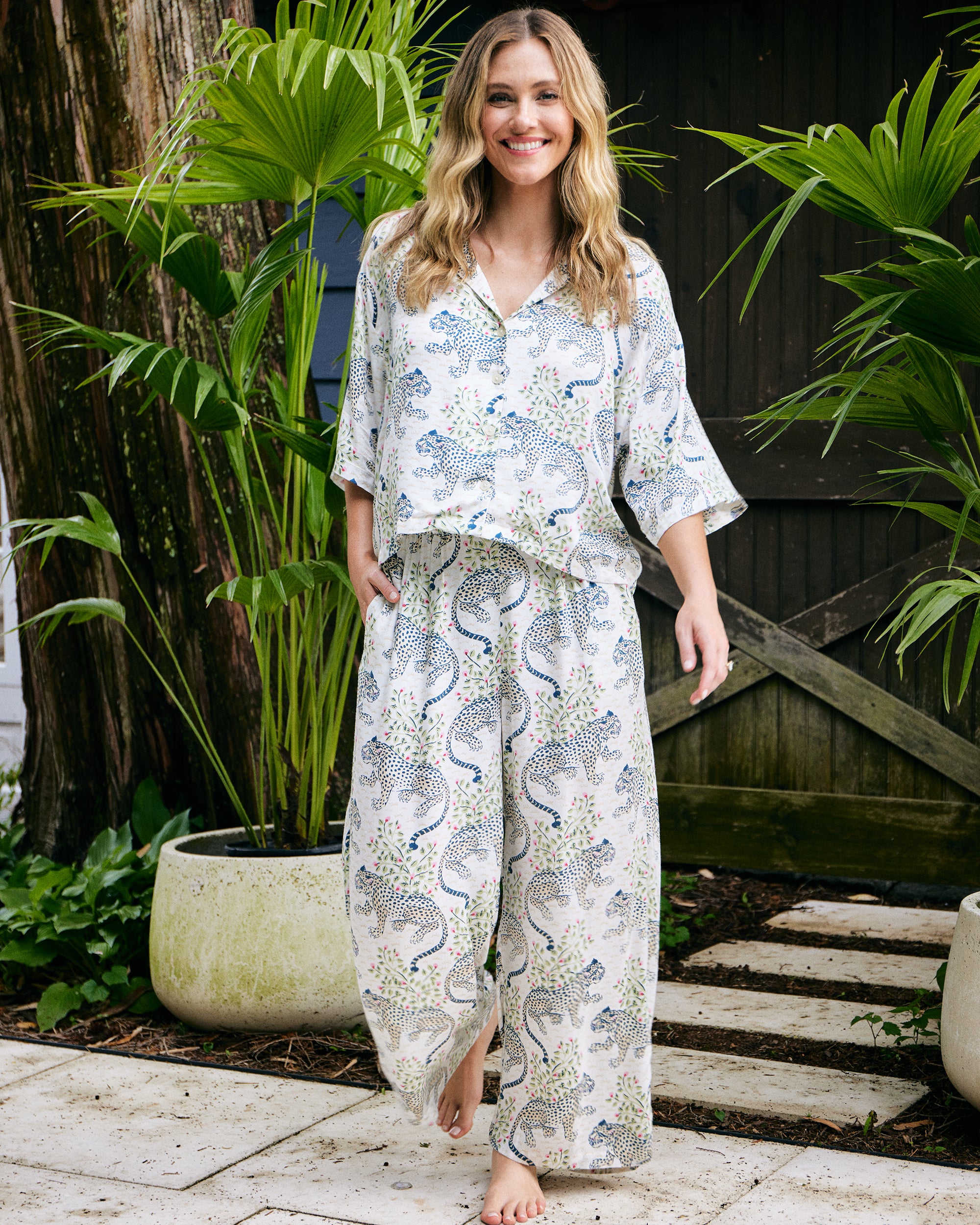 Eco Silky Short Sleeve and Pants Pajama Set in Leopard Bagheera | Women's XXS | White | Sleepwear