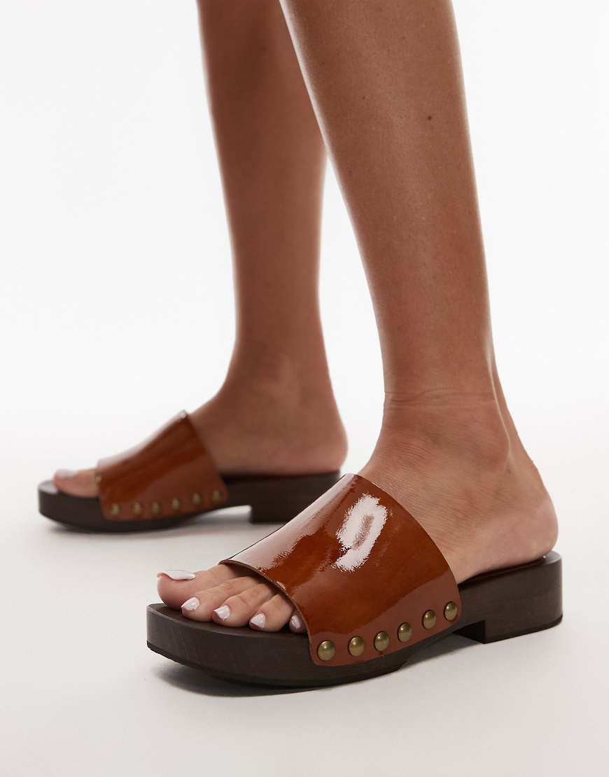 Topshop Premium Harley leather wooden clogs in tan-Brown