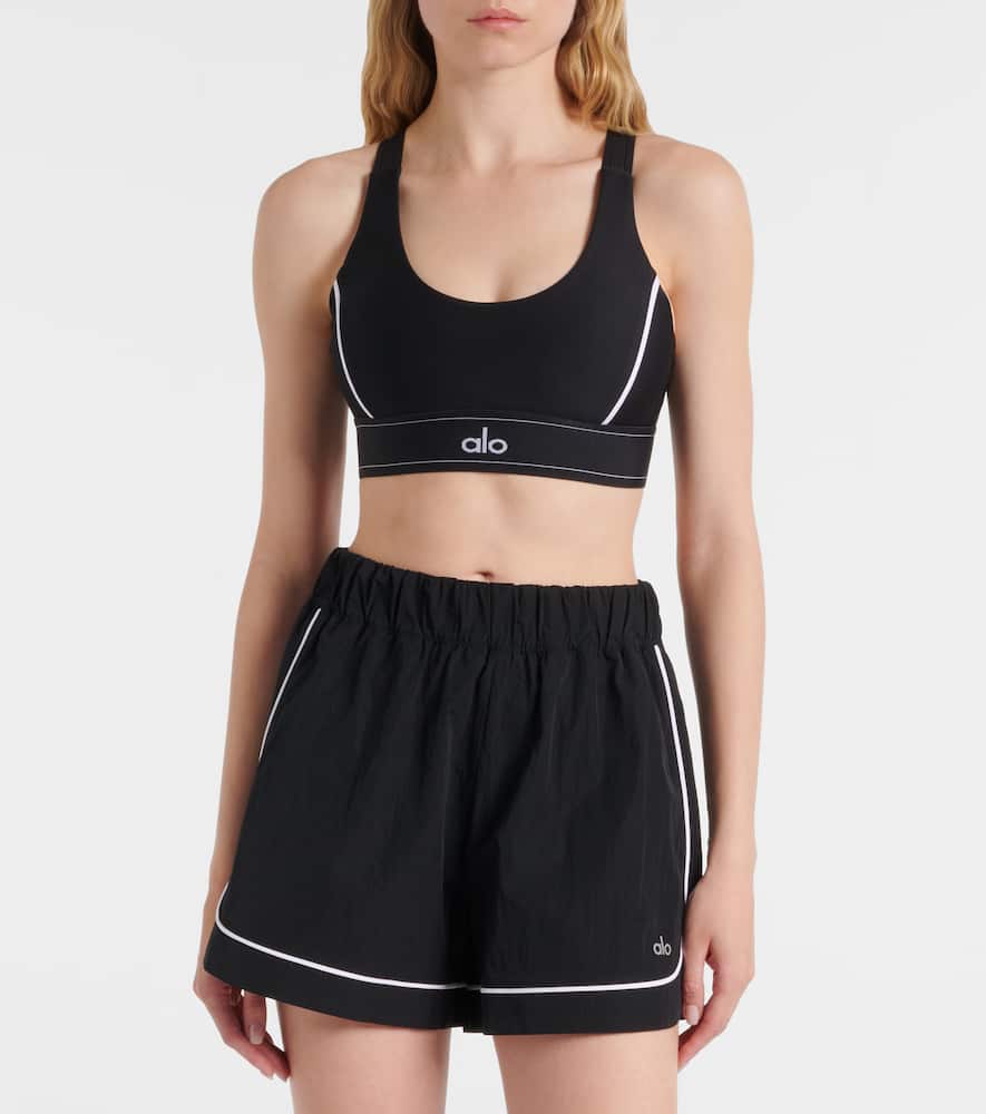 Motivate track shorts