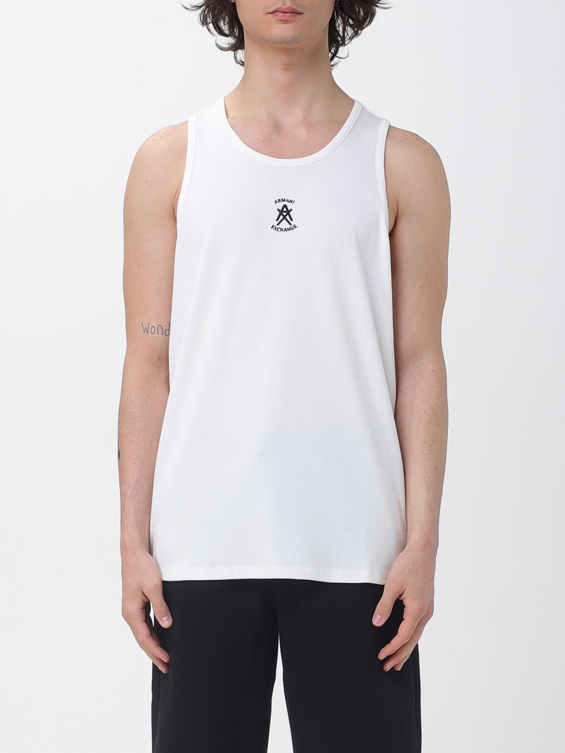 T-Shirt Men color White
