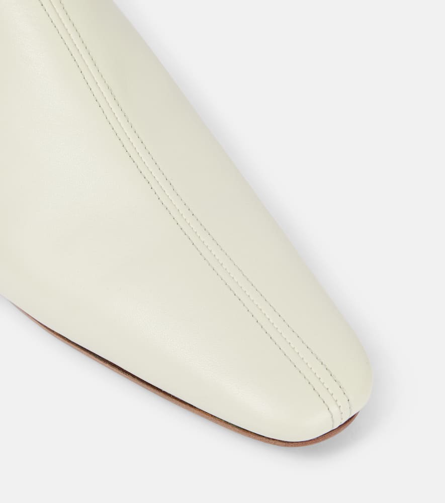 Leather slip-on shoes