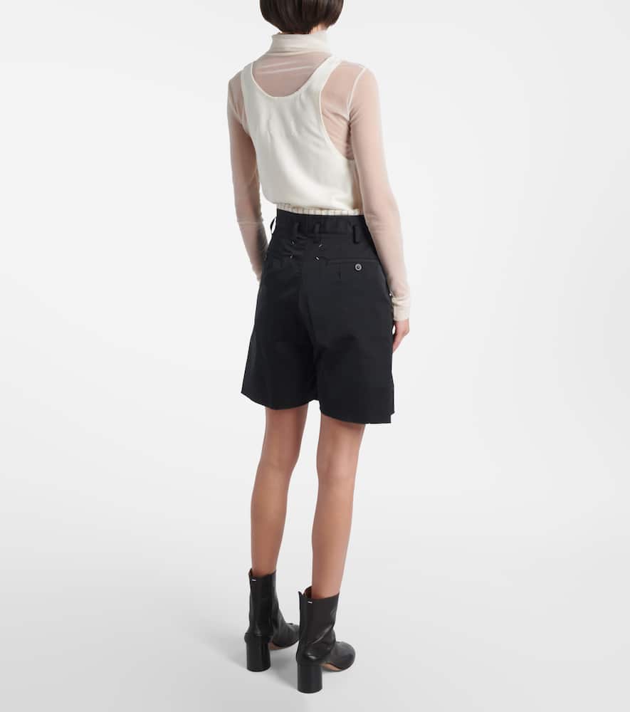Distressed shorts