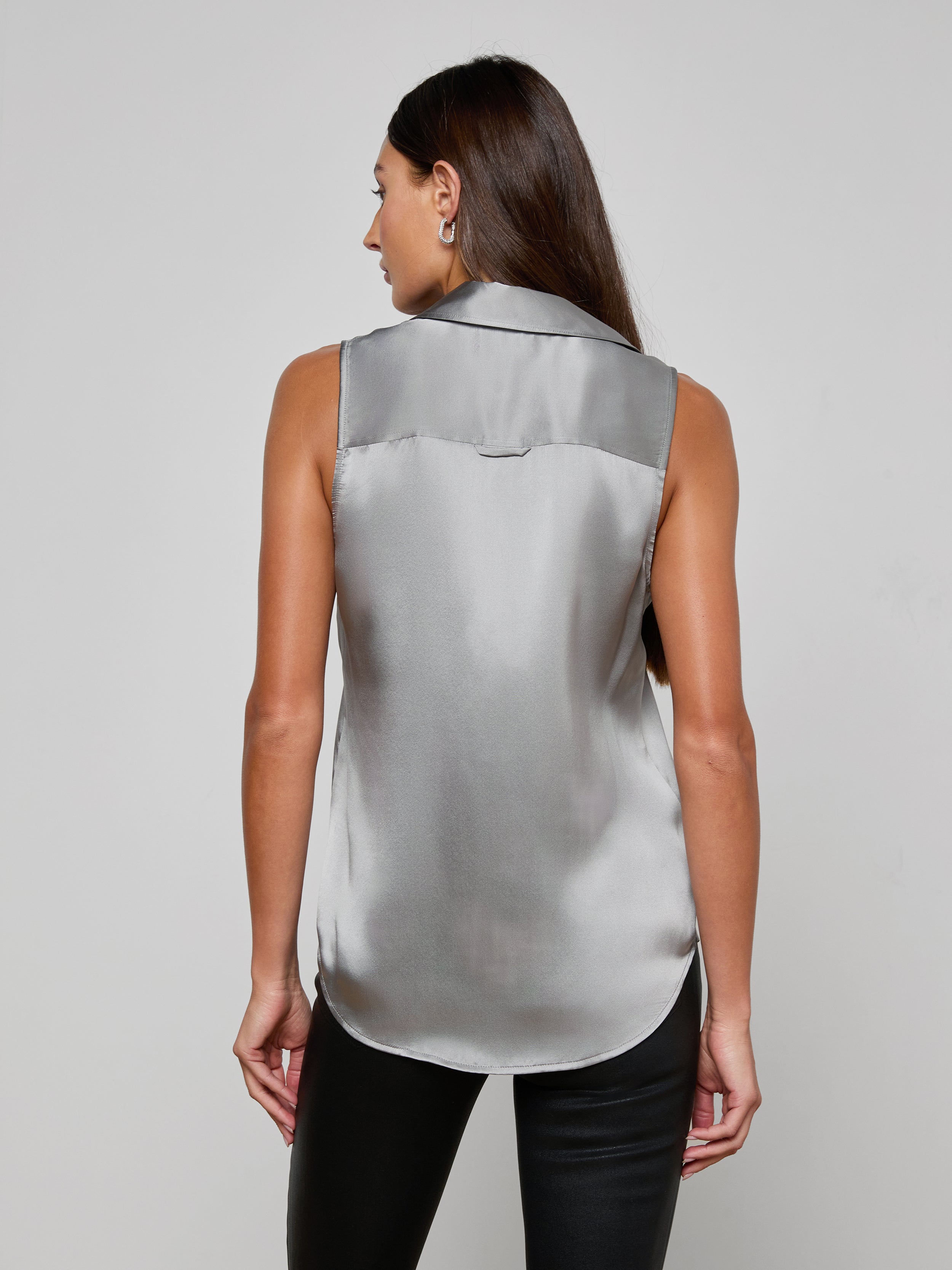 Emmy Sleeveless Silk Blouse Top In Light Grey