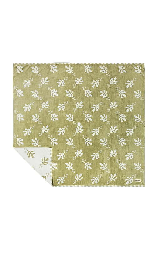 Business & pleasure co. Beach Blanket in Beno?t Jade Green Jacquard in Sage