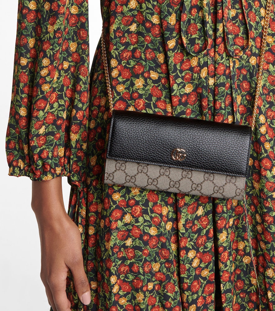 GG Marmont leather clutch