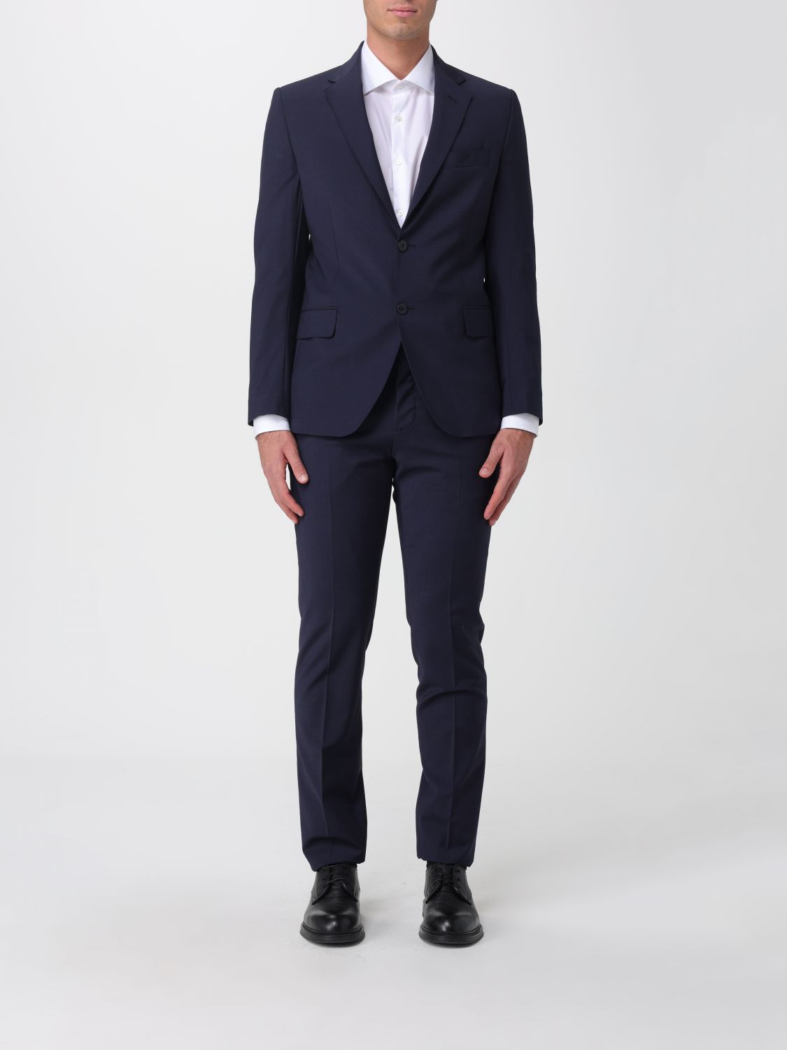 Suit Men color Blue