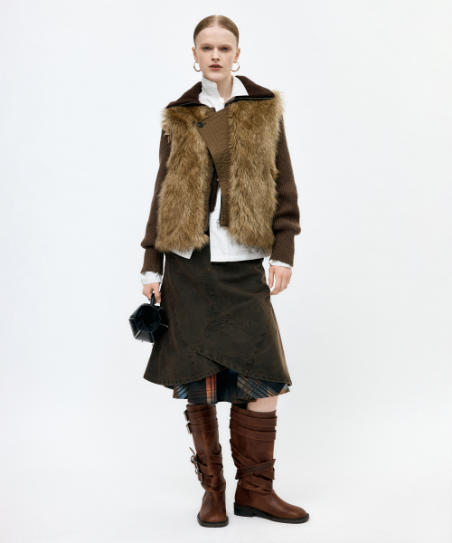 UNISEX CURVED PLACKET REVERSIBLE FAUX-FUR VEST awa722u