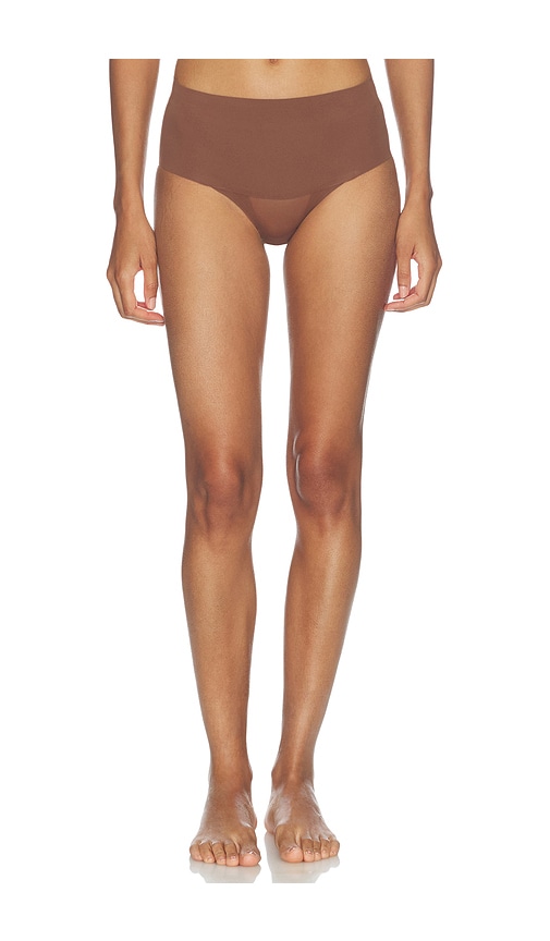Undie-tectable smooth briefs - Neutrals