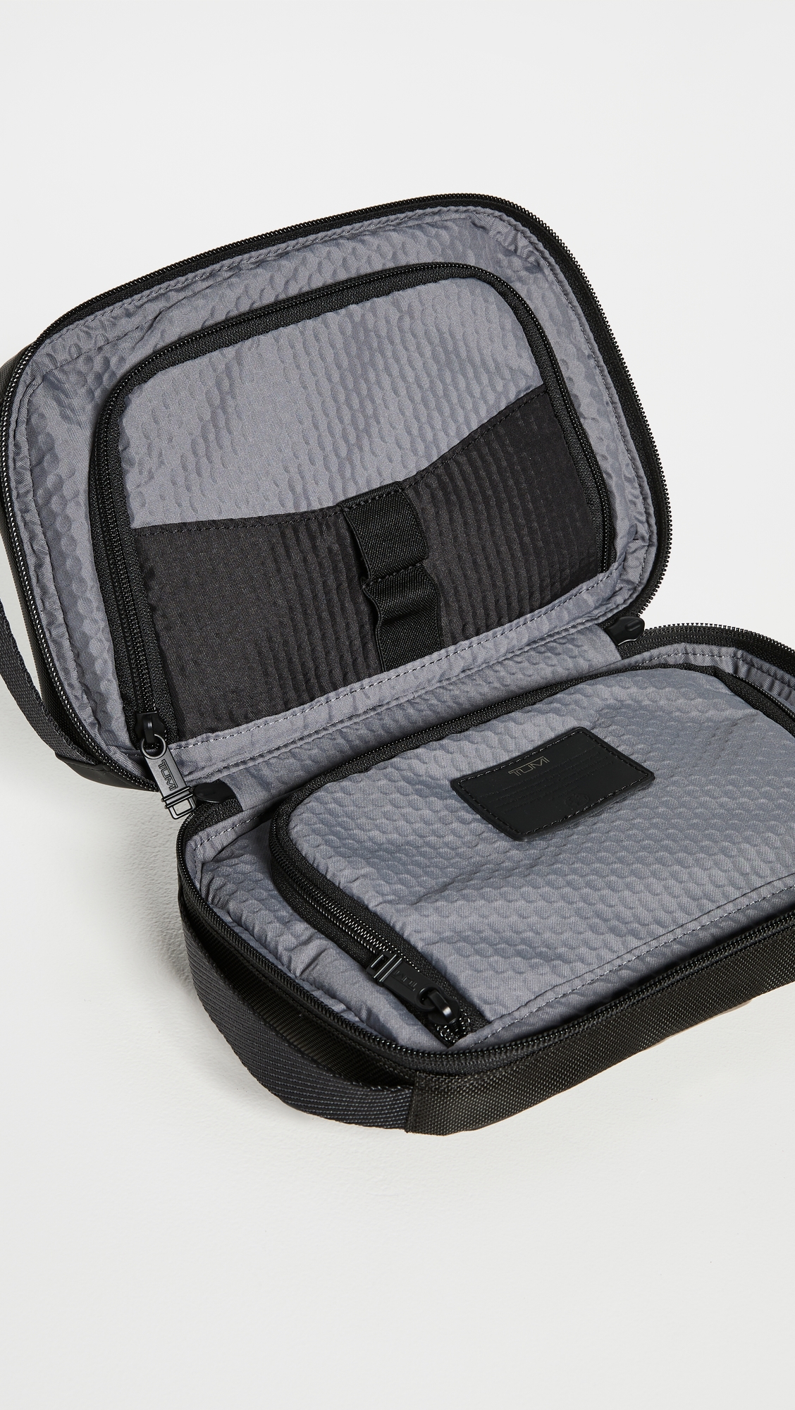 Response Travel Kit Black One Size