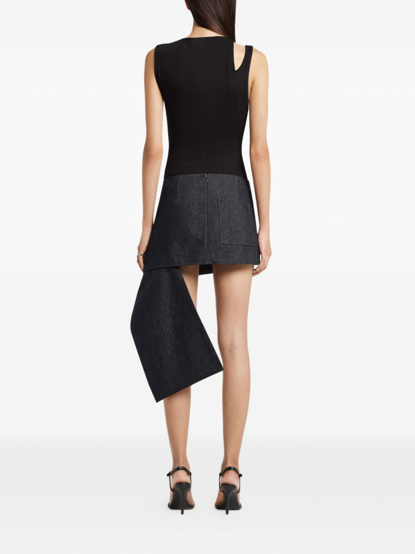 Oblique 90`S Rib Top