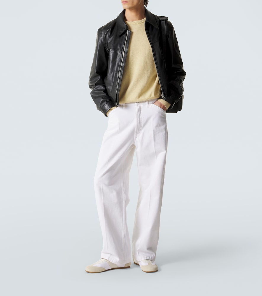 Wide-leg jeans