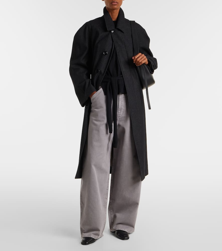 High-rise wide-leg jeans
