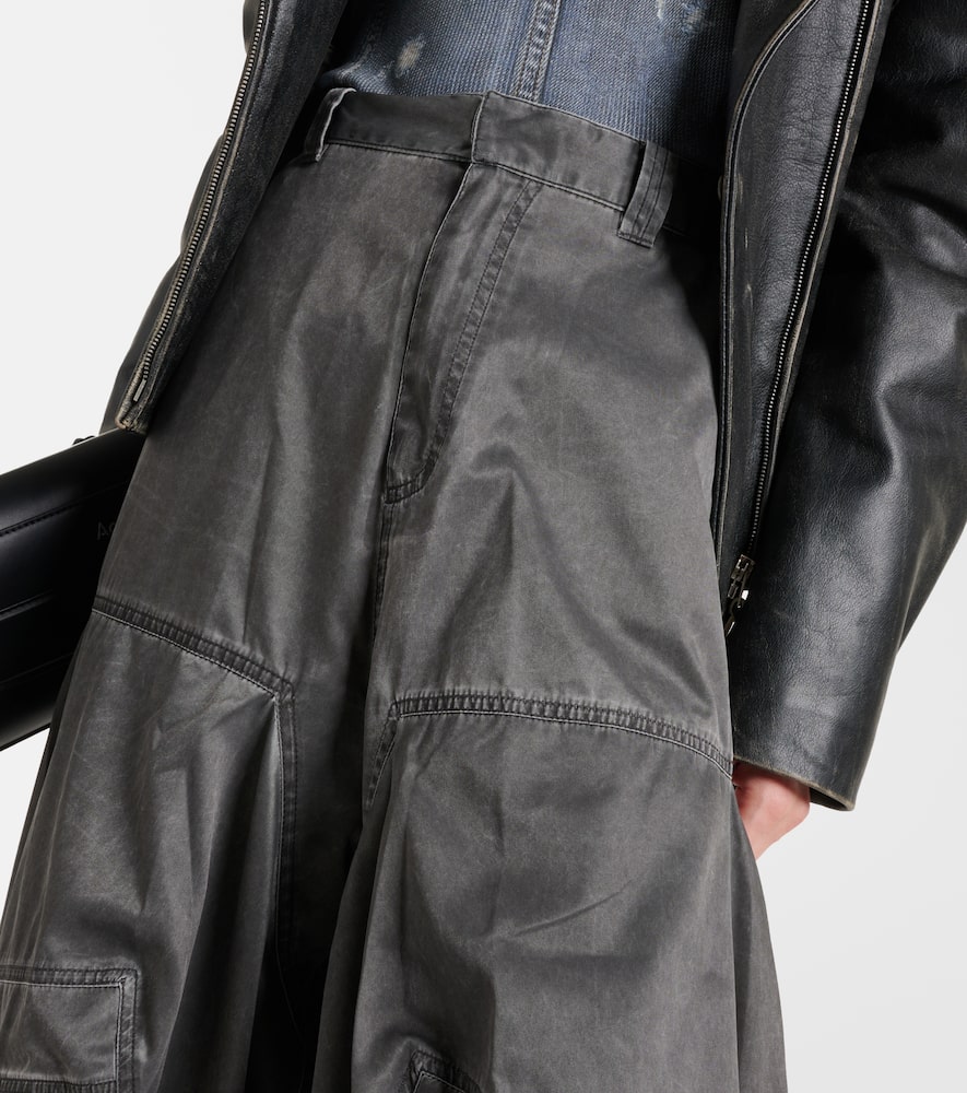 Faded cargo jeans