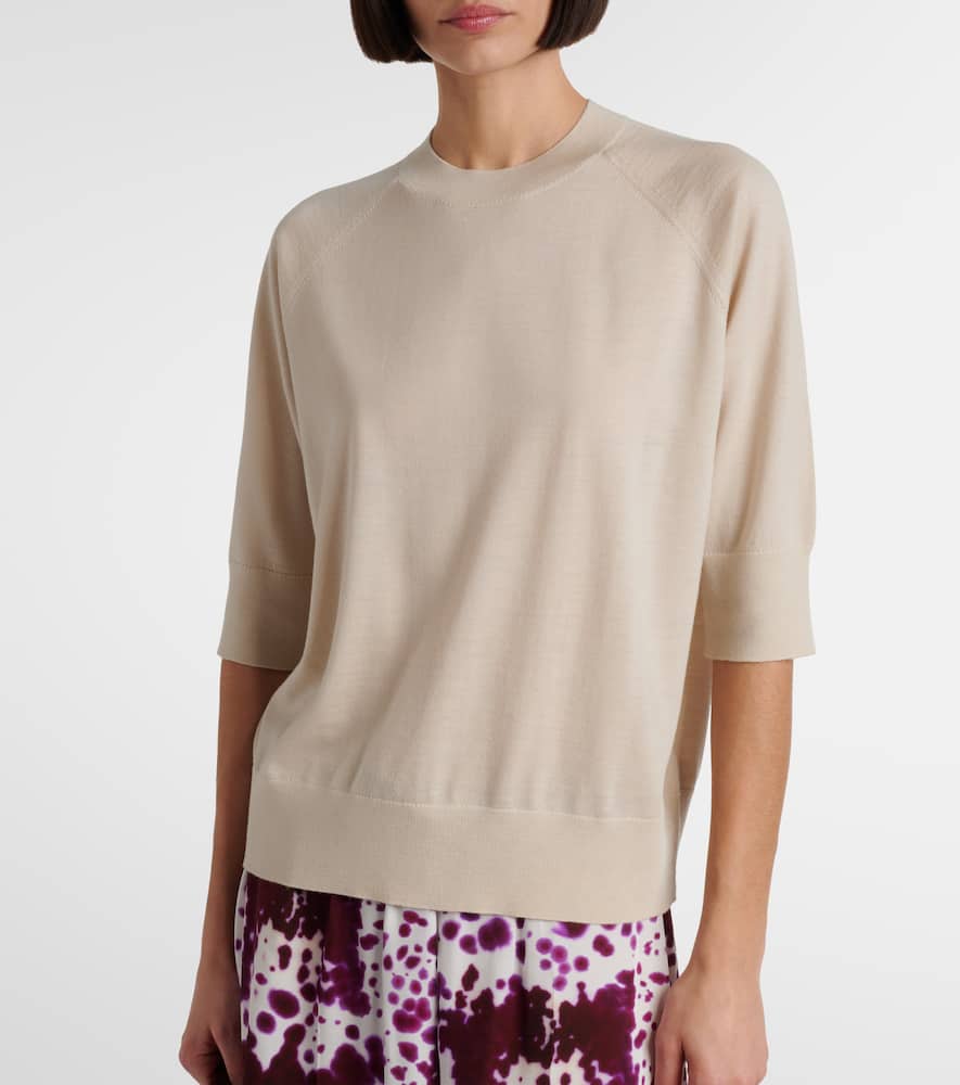 Wool top