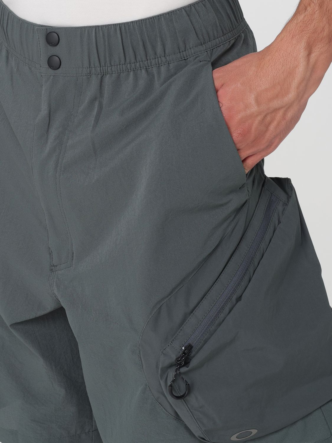 Cargo Shorts in Technical Fabric with Elastic Waistband